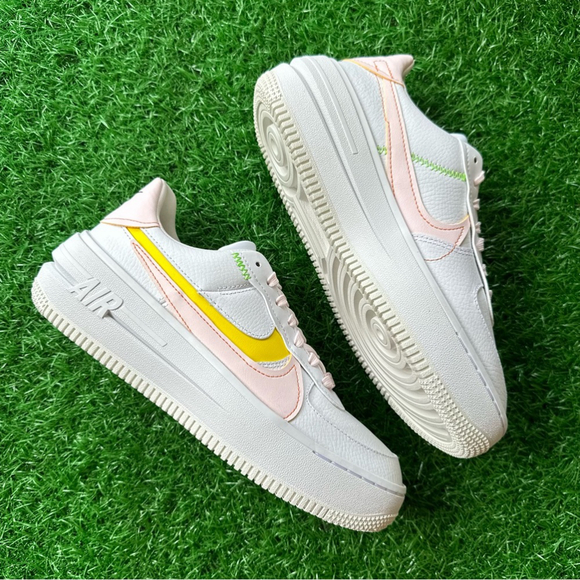 ✨New Nike Air Force 1 AF1 PLT.AF.ORM White / Pearl Pink - Opti Yellow - Picture 7 of 8